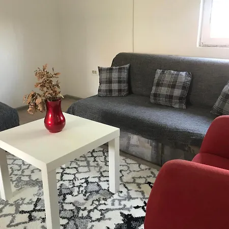 Oldtown 3* Ποντγορίτσα